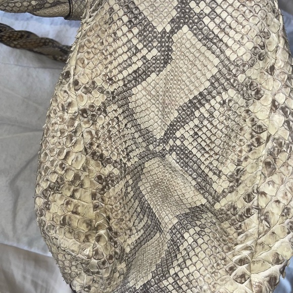 Authentic Prada python bag. - Picture 4 of 9